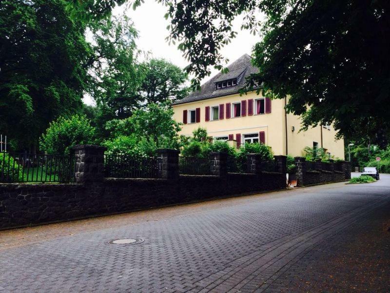 费沃瓦尔德斯路公寓 Kaisersesch 外观 照片